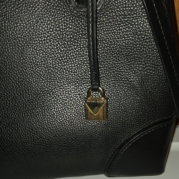 Michael Kors Black Leather Tote Bag - Picture 4 of 15